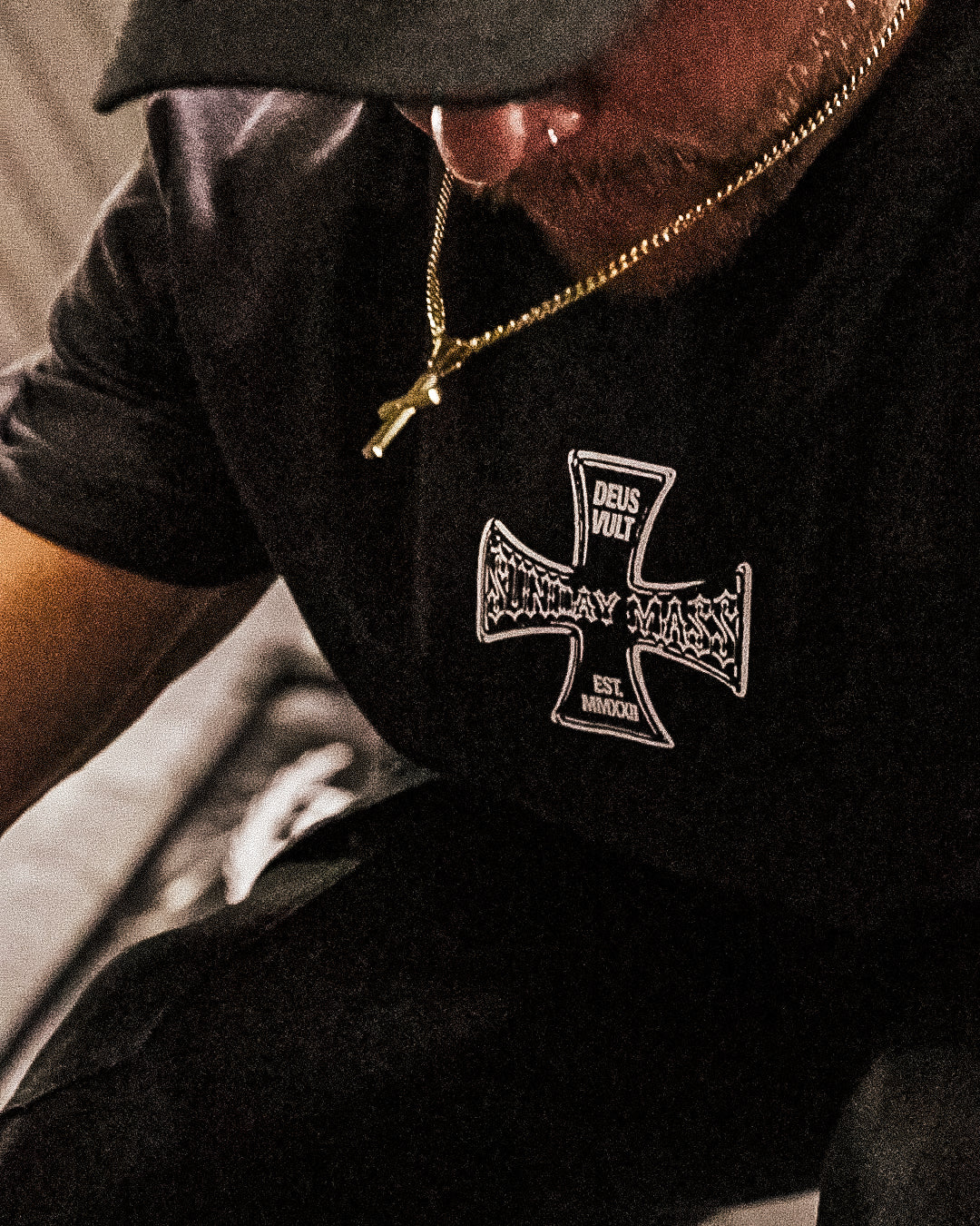 DEUS VULT - VINTAGE - HEAVY TEE